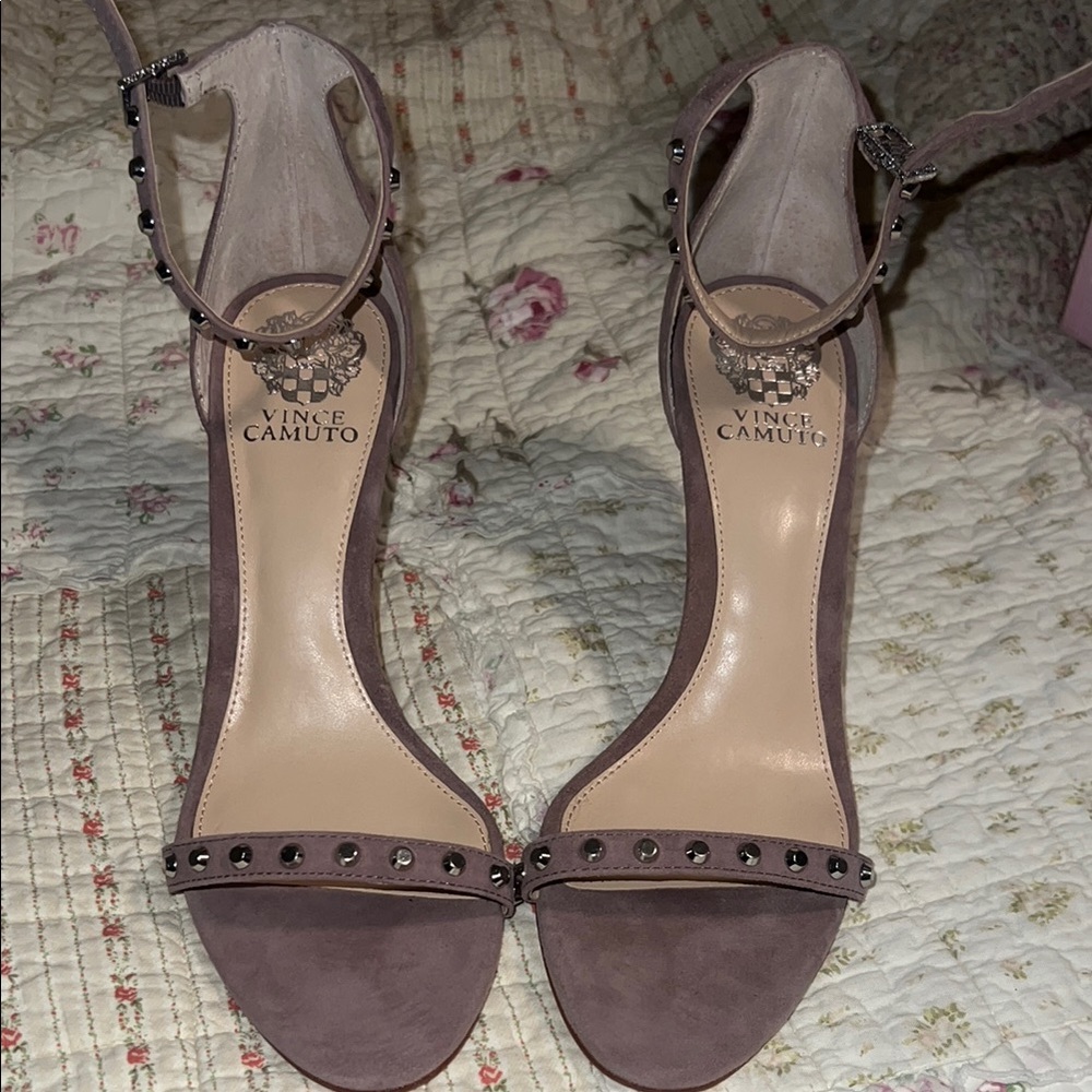 Vince Camuto Women's Taupe Sandals